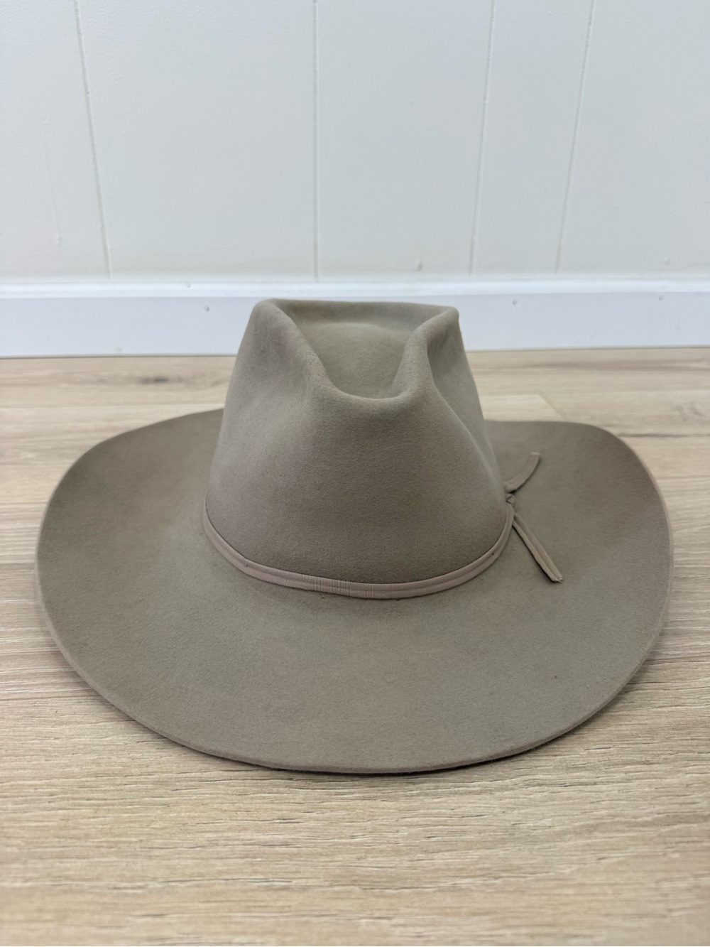 Stetson 7 5/8 Taupe Felt Western Hat. Shape it for u! - Picture 6 of 16